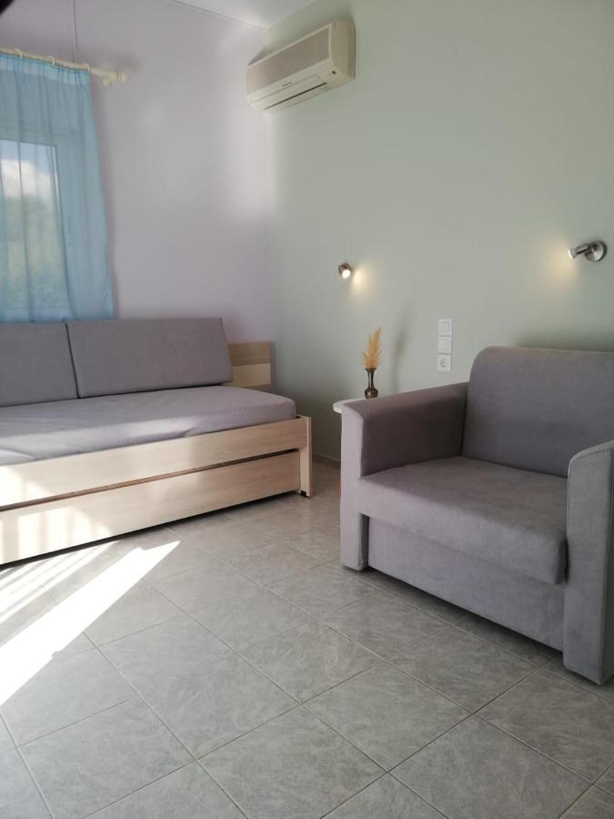 Aloni Studios And Apartments Lassi  Dış mekan fotoğraf