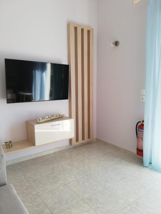 Aloni Studios And Apartments Lassi  Dış mekan fotoğraf